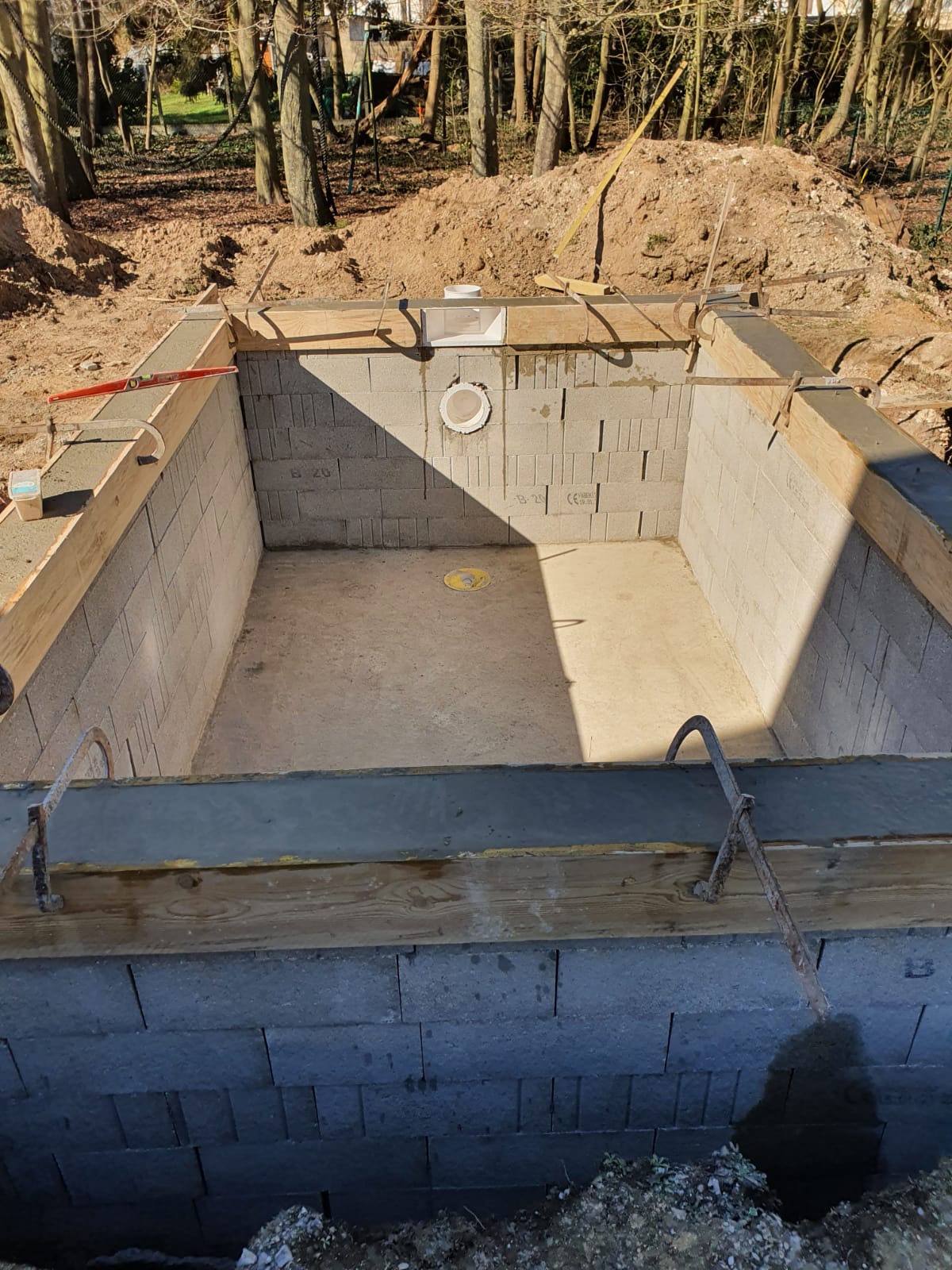 Piscine — voiles et fond